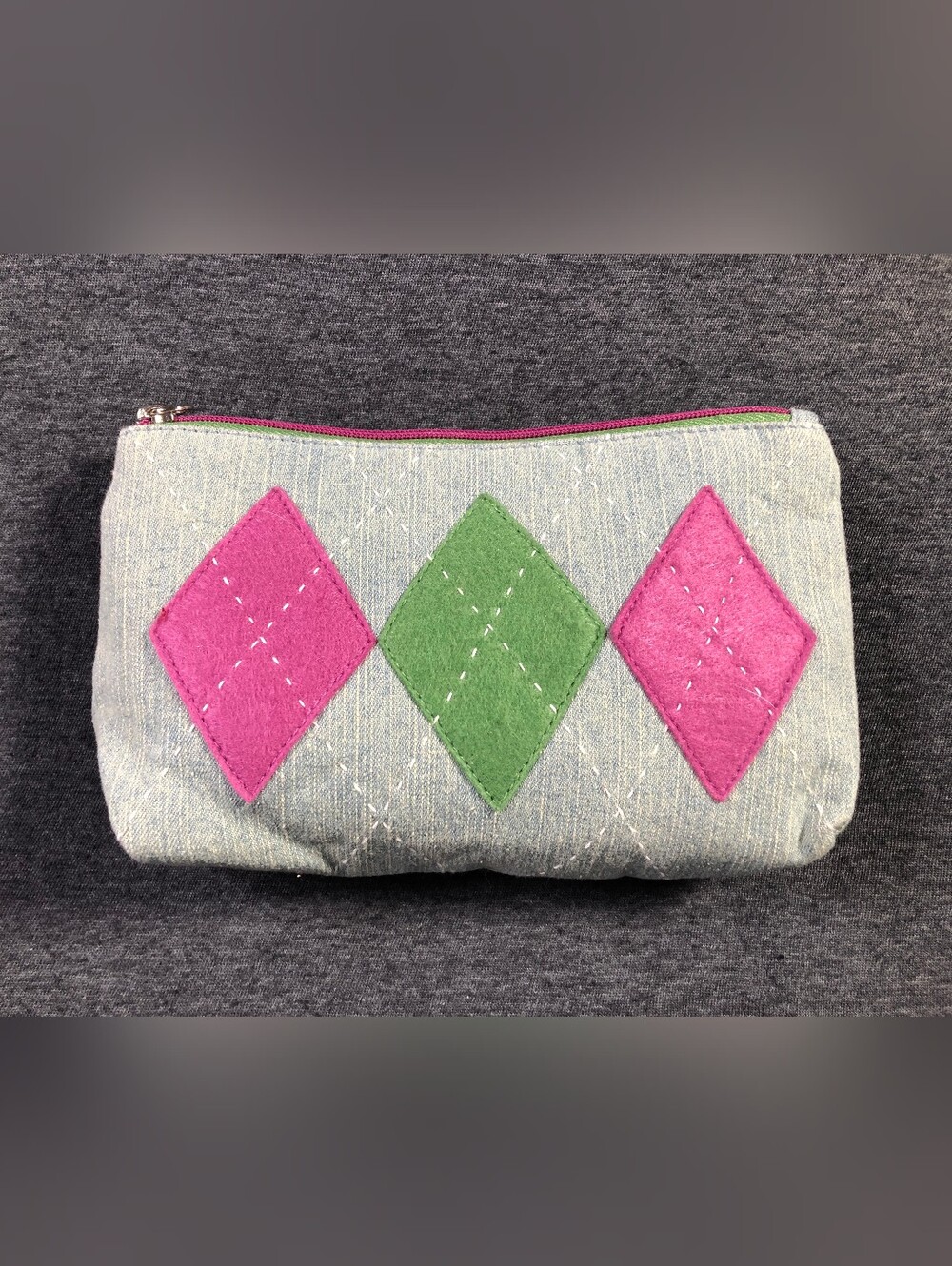 Women's Quilted Diamond Accent Pouch - Pink & Green